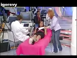 Coed hottie toma pel ...
